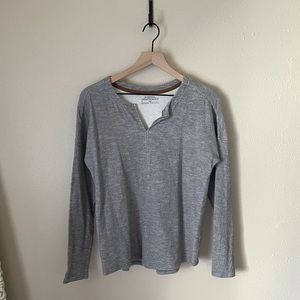 REI long sleeve grey v-neck
